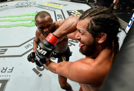 Jorge appeared in a slimmed and ripped physique for his welterweight title fight against Kamaru Usman.
